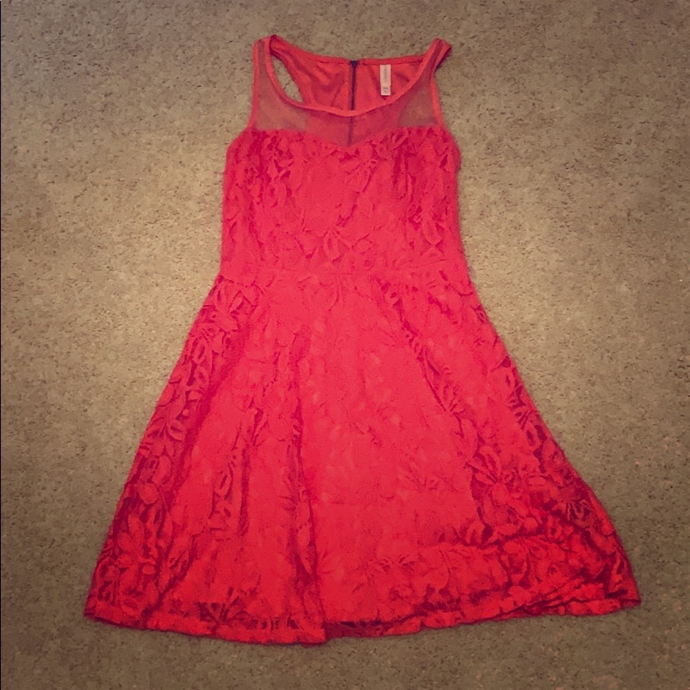 Women’s dress